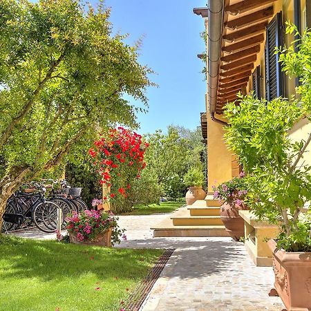Relais Di Alice- Adults Only Bed and Breakfast Forte dei Marmi Exteriör bild