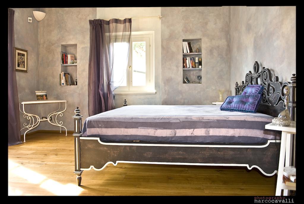 Relais Di Alice- Adults Only Bed and Breakfast Forte dei Marmi Rum bild