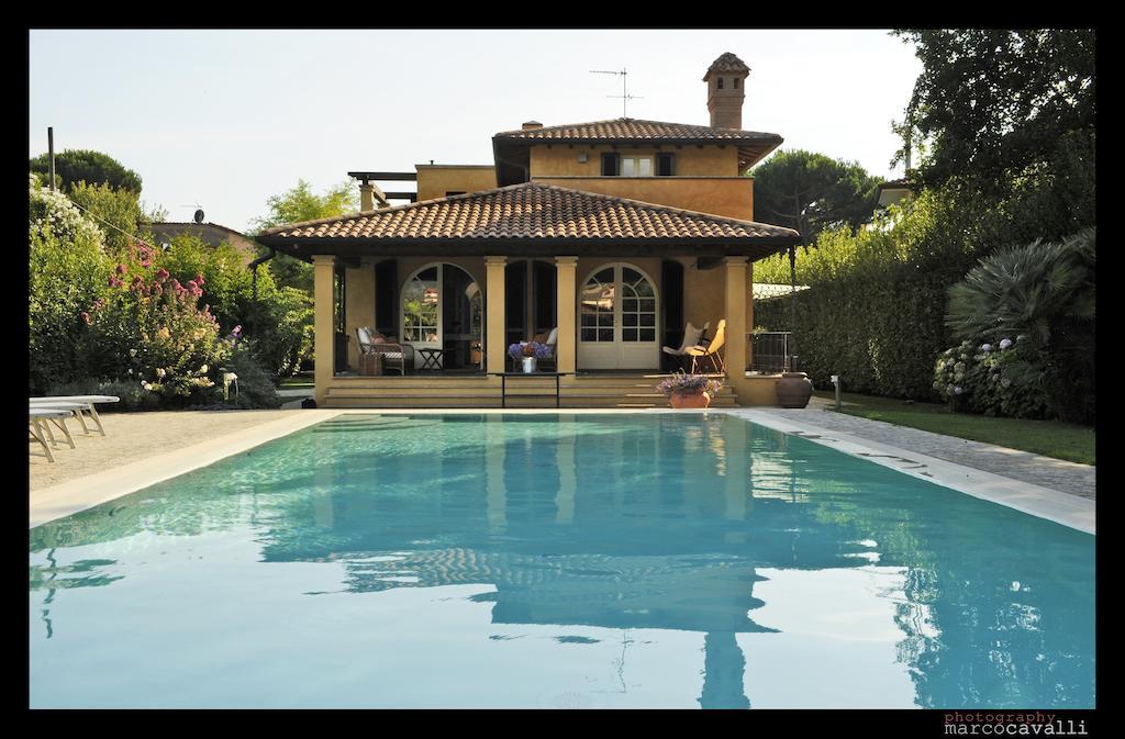 Relais Di Alice- Adults Only Bed and Breakfast Forte dei Marmi Exteriör bild