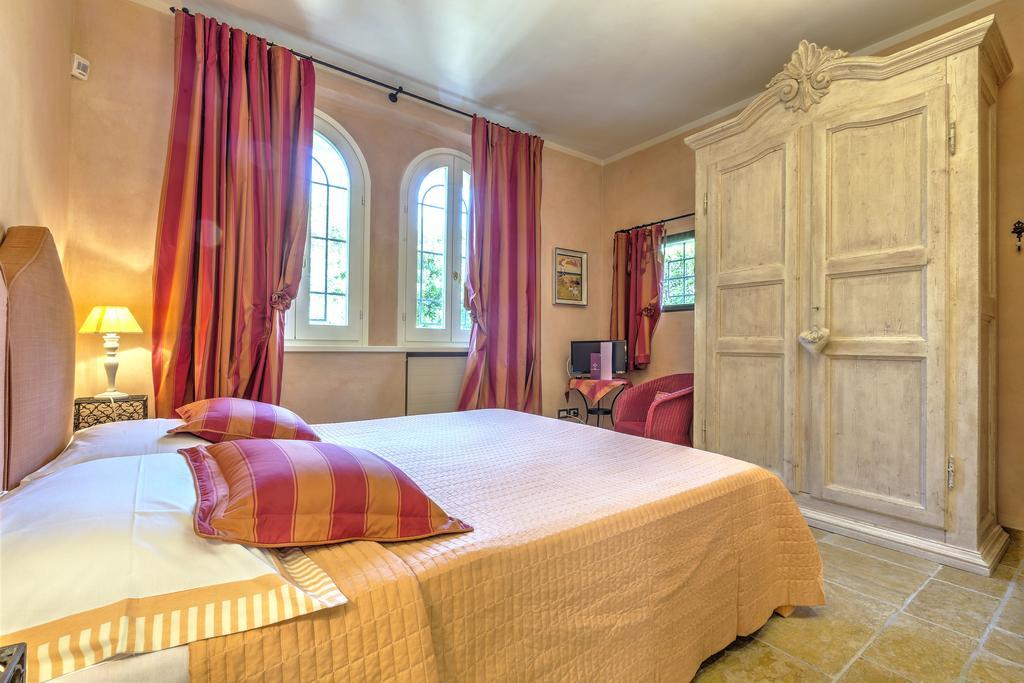 Relais Di Alice- Adults Only Bed and Breakfast Forte dei Marmi Exteriör bild